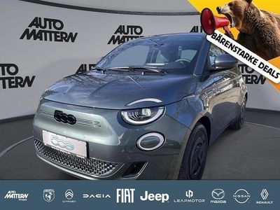 Gebraucht Fiat 500e S 86 kW (118 PS) 2024 Giorgio armani glossy green Kleinwagen