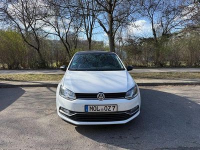 Gebraucht VW Polo 90 PS (66 kW) 2014 Weiß Limousine