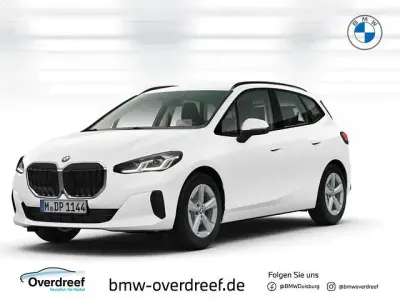 Gebraucht BMW 220 Active Tourer 170 PS (125 kW) 2025 Weiß Van / Kleinbus