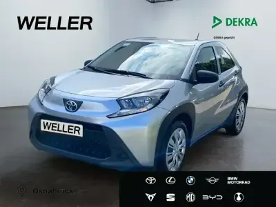 Gebraucht Toyota Aygo X 72 PS (52 kW) 2022 Silber SUV