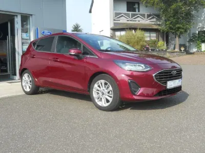 Gebraucht Ford Fiesta Titanium 101 PS (74 kW) 2022 Violett Kleinwagen