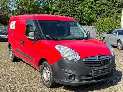 Gebraucht Opel Combo 90 PS (66 kW) 2013 Rot Van / Kleinbus