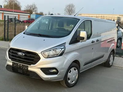 Second-hand Ford Transit Custom 131 CP (96 kW) 2021 Argintiu Monovolum