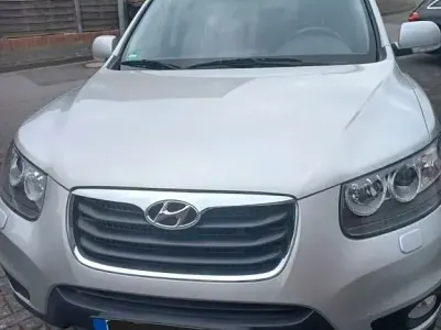 Gebraucht Hyundai Santa Fe Premium 197 PS (144 kW) 2010 Silber SUV