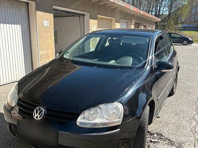 Gebraucht VW Golf V 75 PS (55 kW) 2004 Schwarz Kleinwagen