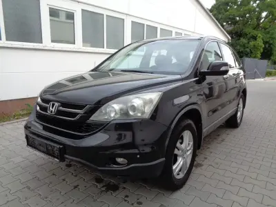 Käytetty Honda CR-V Comfort 150 HP (110 kW) 2011 Musta Katumaasturi