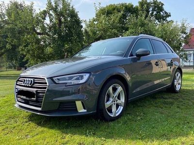 Grau Gebraucht 2017 Audi A3 Sport Limousine | 16.400 € (Fairer Preis)