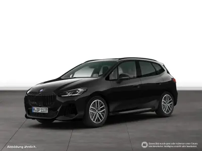 Gebraucht BMW 223 Active Tourer M Sport 197 PS (144 kW) 2025 Schwarz Van / Kleinbus