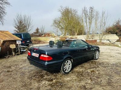 Gebraucht Mercedes CLK320 Avantgarde 218 PS (160 kW) 1999 Schwarz Cabrio