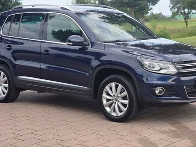Night blue Gebraucht 2015 VW Tiguan Sportline SUV | 15.300 € (Etwas zu teuer)