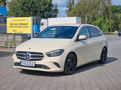 Mercedes B200