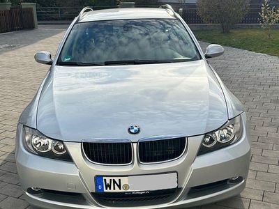 Gebraucht BMW 318 Advantage 143 PS (105 kW) 2008 Silber Kombi