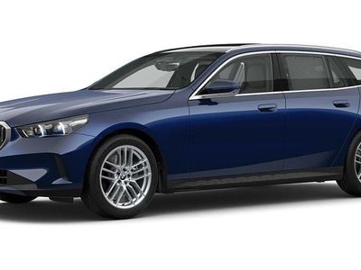 Gebraucht BMW 540 Comfort Edition 303 PS (222 kW) 2024 Blau Kombi
