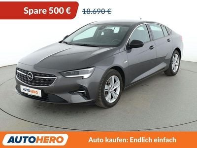 Usado Opel Insignia Elegance 174 HP (127 kW) 2022 Cinzento Sedan