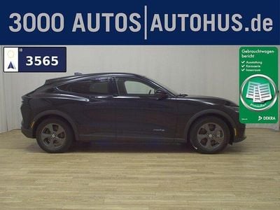 Gebraucht Ford Mustang Mach-E 216 kW (294 PS) 2022 Iridium schwarz metallic SUV