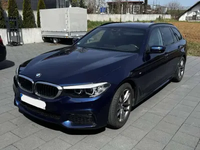 Gebraucht BMW 520 Sport Line 190 PS (139 kW) 2018 Blau Kombi