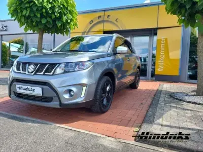 Gebraucht Suzuki Vitara Comfort+ 140 PS (102 kW) 2016 Grau SUV