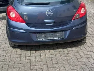 Gebraucht Opel Corsa 80 PS (58 kW) 2008 Grau Kleinwagen