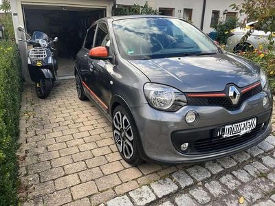Gebraucht Renault Twingo GT 109 PS (80 kW) 2017 Grau Kleinwagen