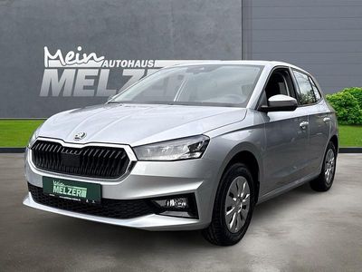 Brilliantsilber Neu 2025 Skoda Fabia Essence Kleinwagen | 18.880 € (Fairer Preis)