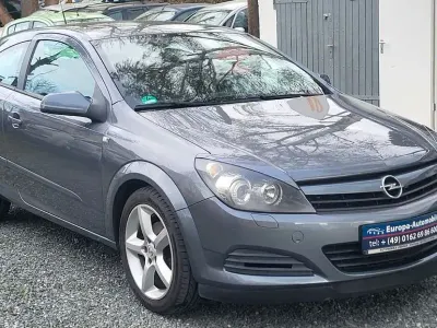 Brugt Opel Astra GTC Basis 105 HK (77 kW) 2005 Grå