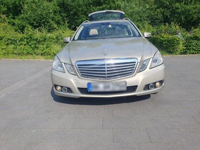 Mercedes E250