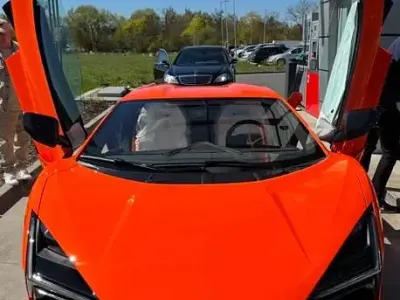 Neu Lamborghini Revuelto 2026 Orange Coupé