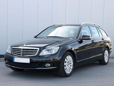 Gebraucht Mercedes C180 156 PS (114 kW) 2010 Schwarz Kombi
