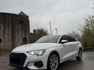 Używany Audi A3 Advanced 150 KM (110 kW) 2023 Biały Sedan/Limuzyna