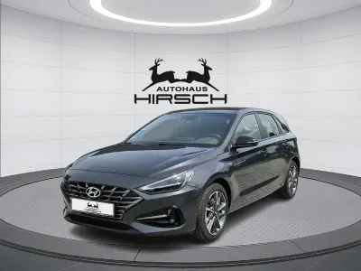 Gebraucht Hyundai i30 Advantage 160 PS (117 kW) 2024 Grau Limousine