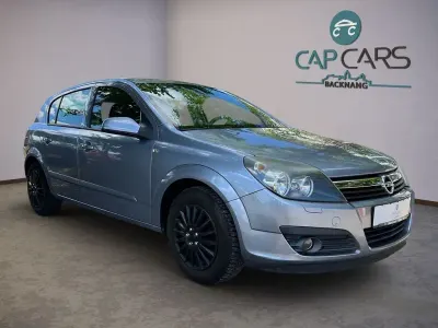 Gebraucht Opel Astra Edition 105 PS (77 kW) 2006 Silber Limousine