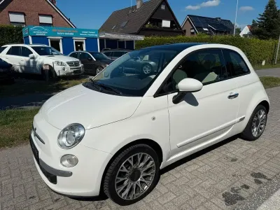 Gebraucht Fiat 500 Lounge 69 PS (50 kW) 2015 Weiß Kleinwagen