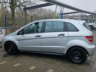 Mercedes B170
