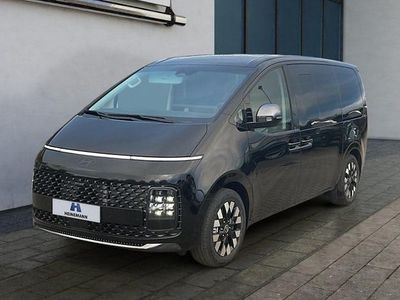 Neu Hyundai Staria Signature 225 PS (165 kW) 2025 Schwarz Van / Kleinbus