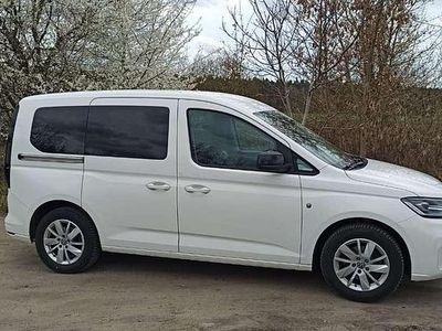 Gebraucht VW Caddy 102 PS (75 kW) 2022 Weiß Van / Kleinbus