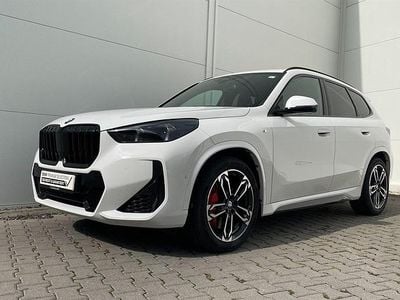 Alpinweiß uni Gebraucht 2024 BMW X1 Comfort Edition SUV | 44.444 € (Superpreis)