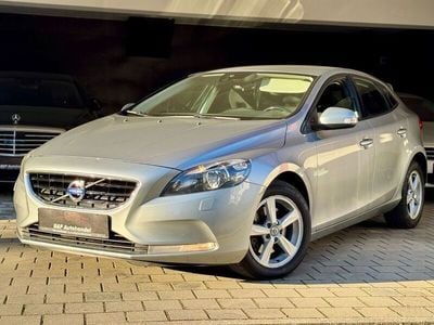 Gebraucht Volvo V40 Kinetic 179 PS (131 kW) 2014 Silber Kombi