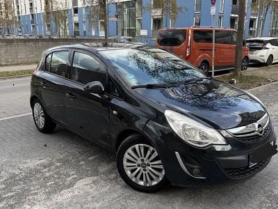 Gebraucht Opel Corsa 70 PS (51 kW) 2013 Schwarz Kleinwagen