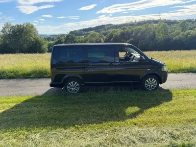 Gebraucht VW Multivan 179 PS (131 kW) 2013 Schwarz Van / Kleinbus