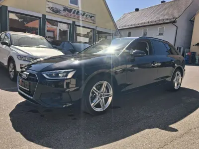 Second-hand Audi A4 204 CP (150 kW) 2023 Negru Break