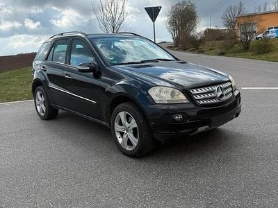 Gebraucht Mercedes ML320 224 PS (164 kW) 2006 SUV