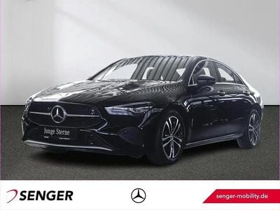 Gebraucht Mercedes CLA180 136 PS (100 kW) 2024 Unilack nachtschwarz Limousine