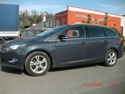 gebraucht Ford Focus Turnier 1.6 Autom Benzin Champions Edition