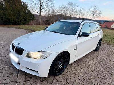 Gebraucht BMW 320 M Sport 177 PS (130 kW) 2008 Weiß Kombi