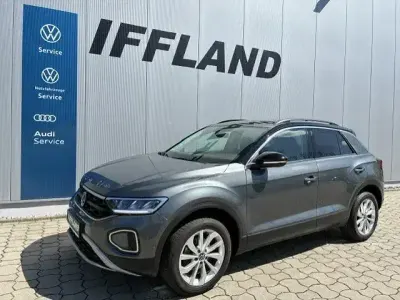 Gebraucht VW T-Roc Life 150 PS (110 kW) 2022 Indiumgrau metallic SUV
