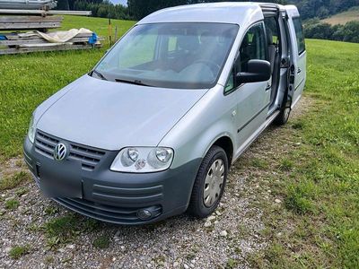 VW Caddy