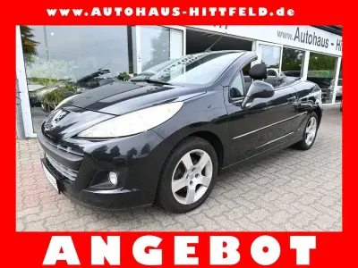 Gebraucht Peugeot 207 CC Premium 120 PS (88 kW) 2011 Schwarz Cabrio