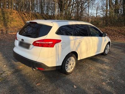 Gebraucht Ford Focus 150 PS (110 kW) 2016 Weiß Kombi