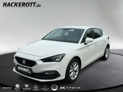 Gebraucht Seat Leon Style 116 PS (85 kW) 2023 Weiss Limousine