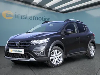 Gebraucht Dacia Sandero Stepway 91 PS (66 kW) 2022 Schwarz Kleinwagen